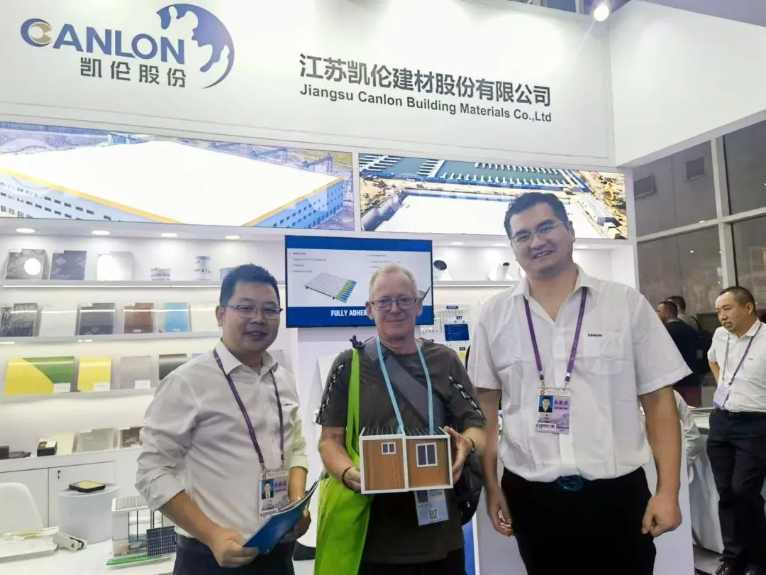 Canlon foi a Guangzhou para participar da 136&ordf; Feira de Importa&ccedil;&atilde;o e Exporta&ccedil;&atilde;o da China