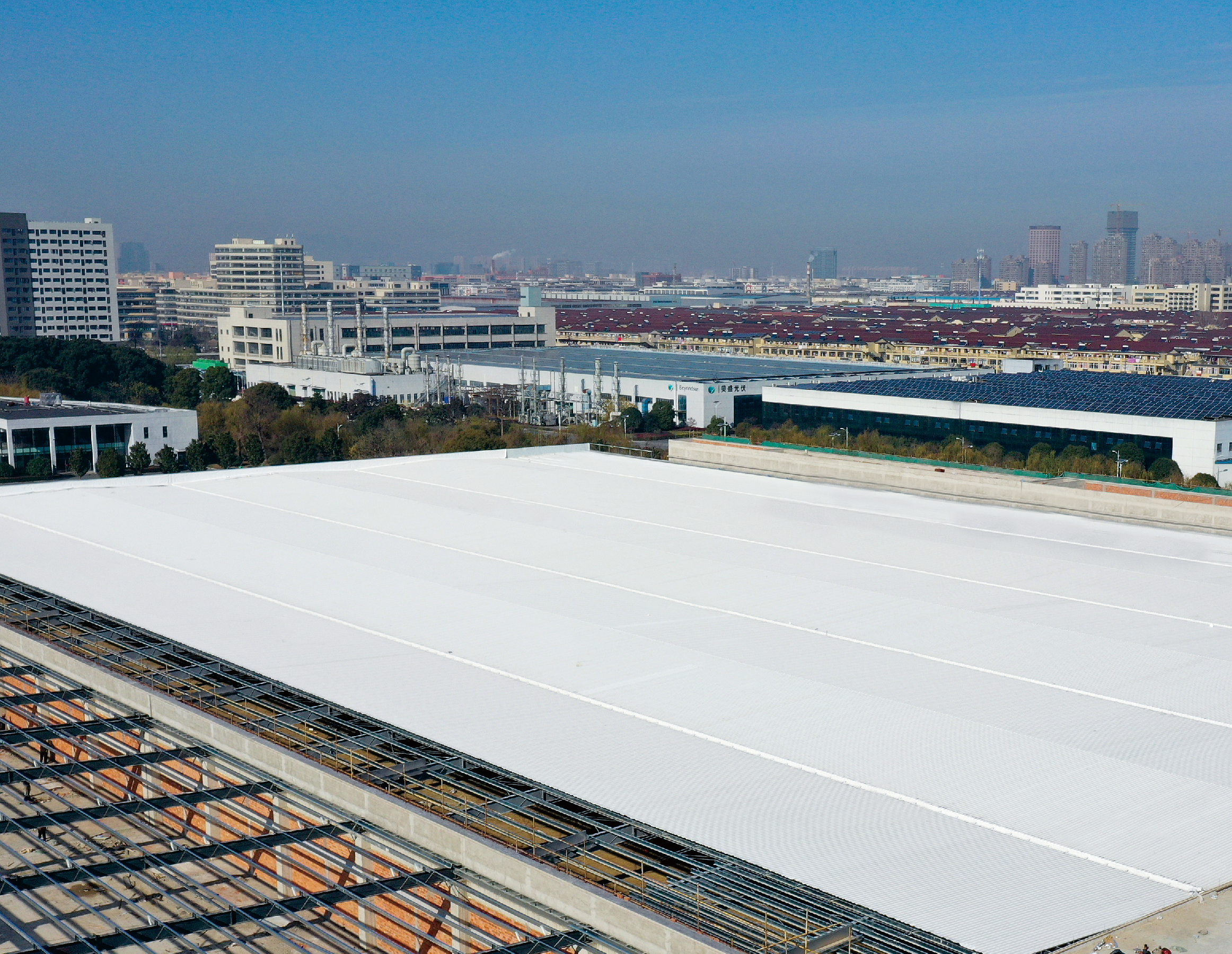 cobertura met&aacute;lica